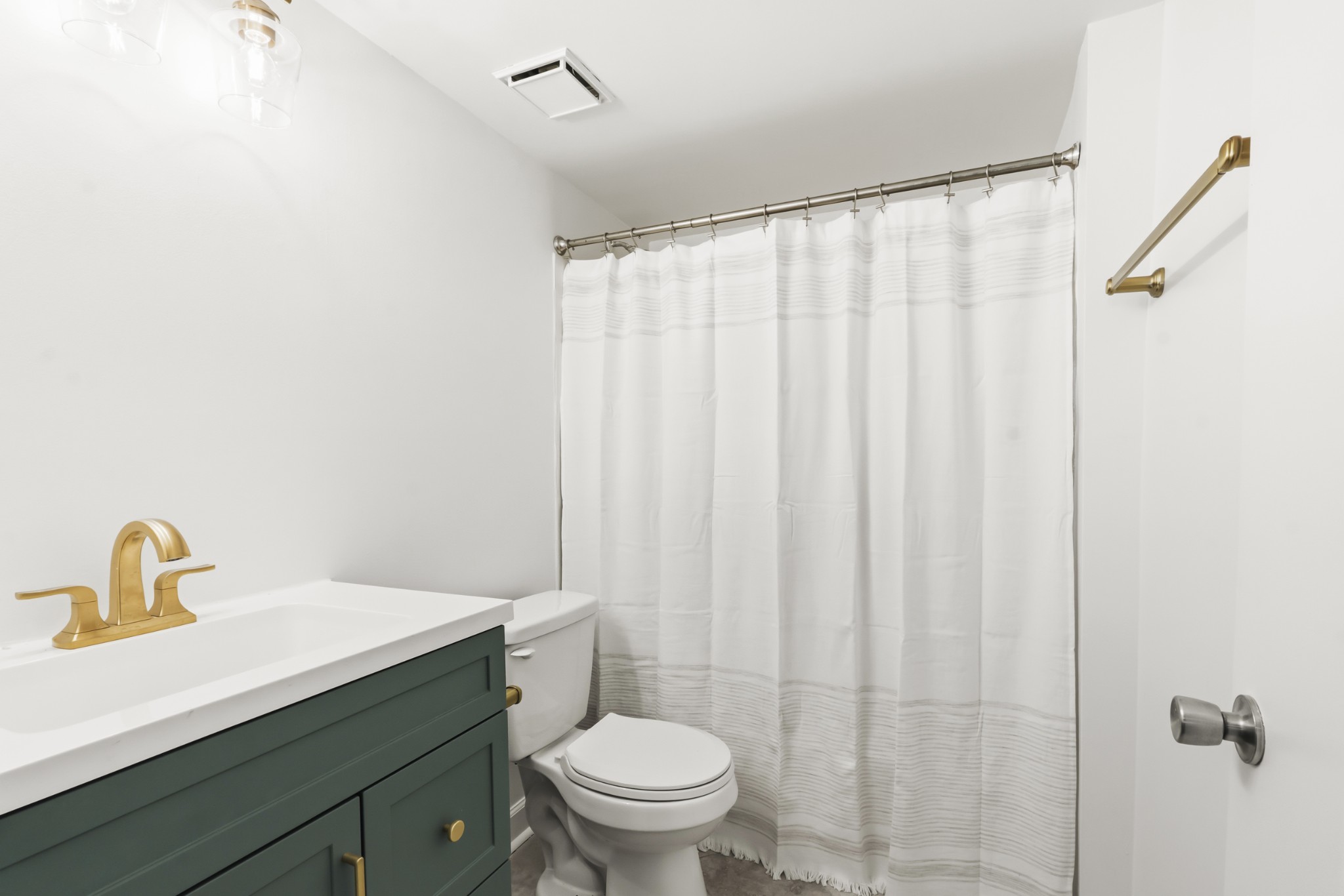 5322 Edmondson Pike 2