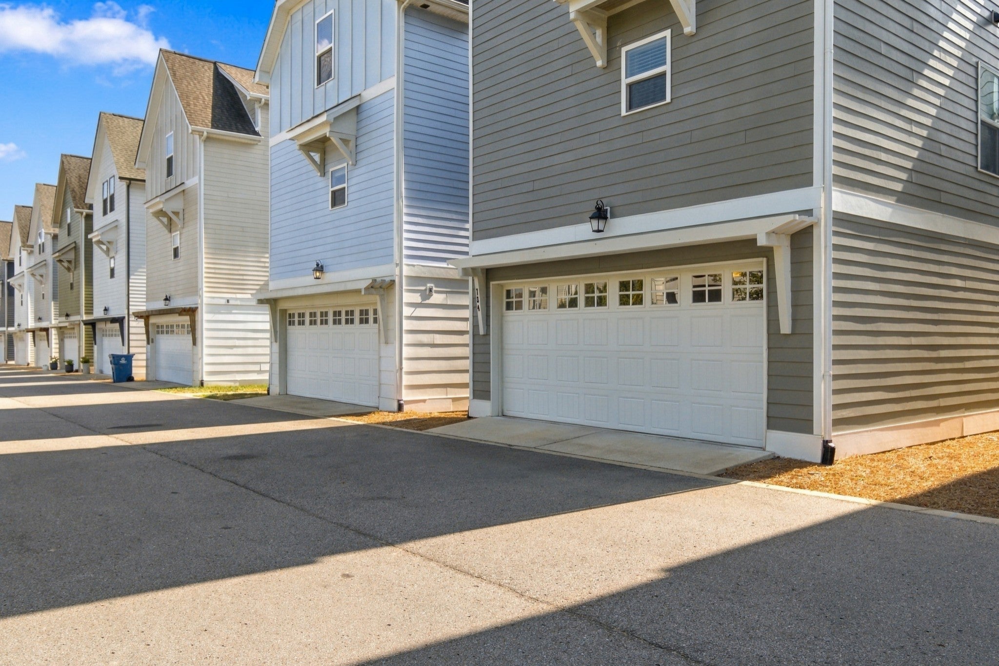 734 Bellevue Rd