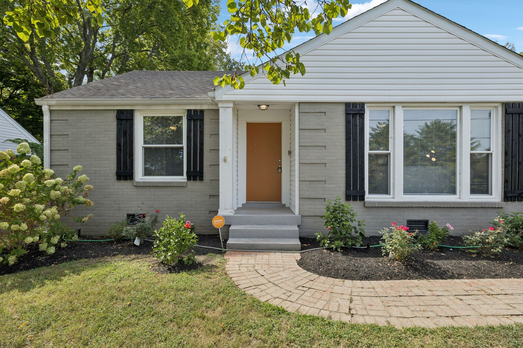 1008 Joyce Ln