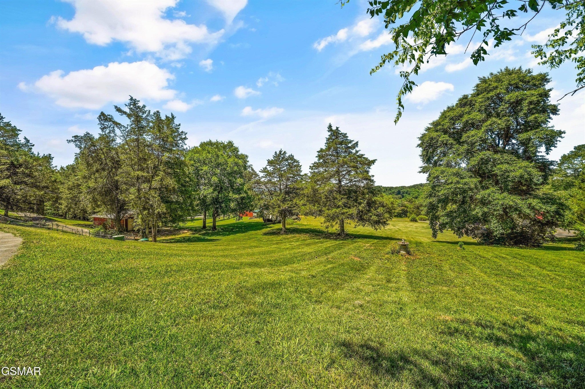 1420 Twin Oaks Road