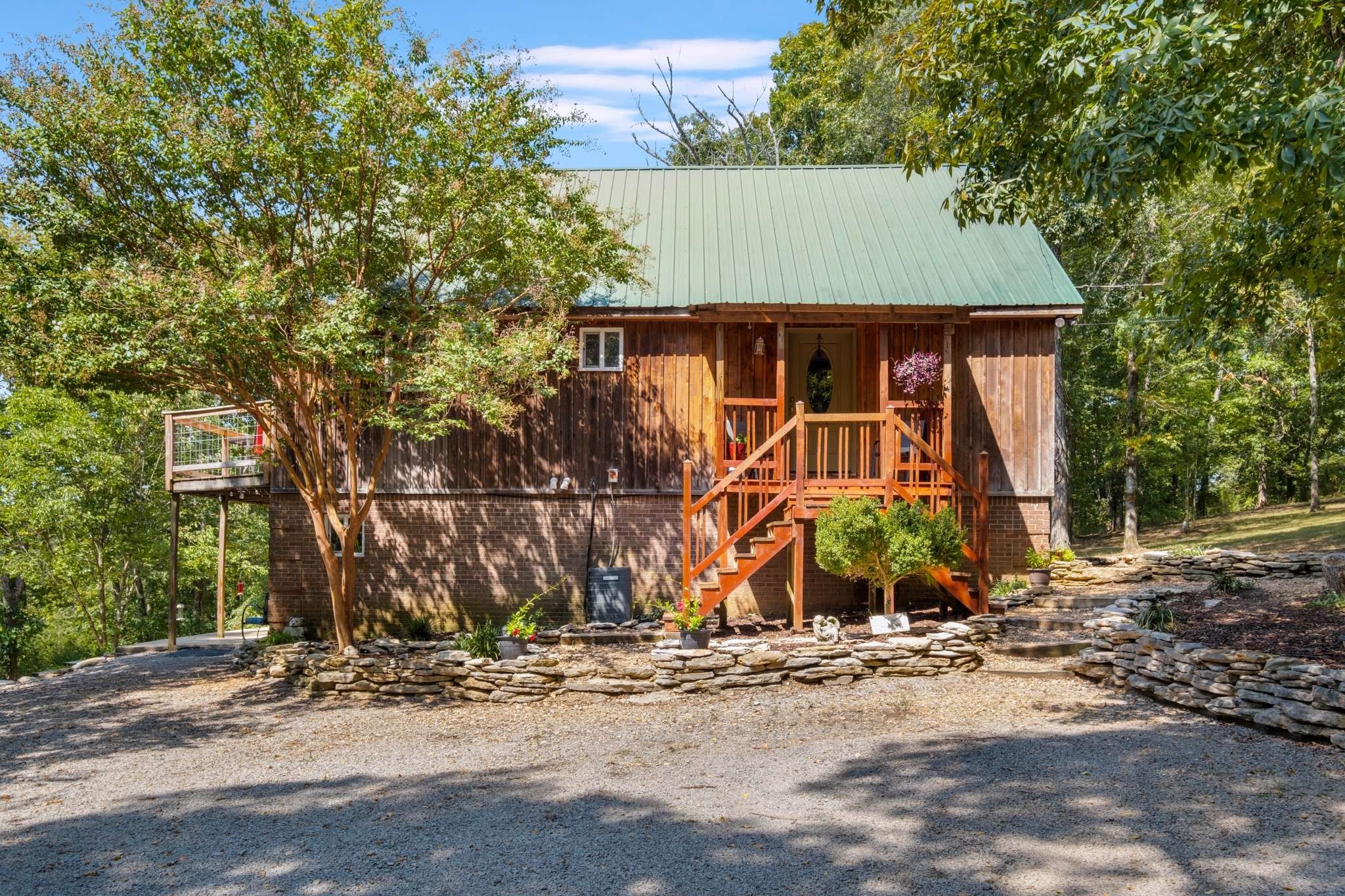 1399 Powell Ln