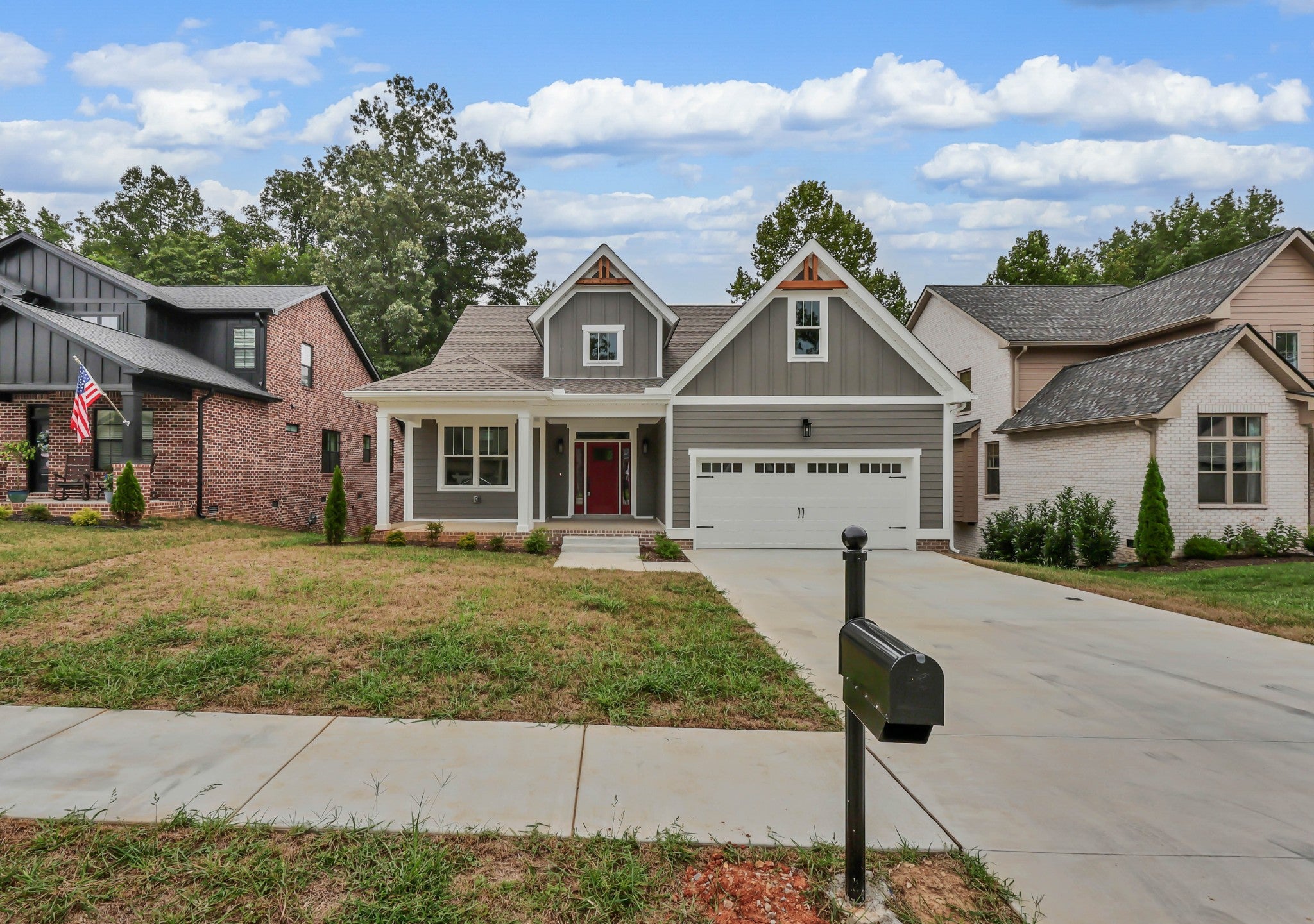 229 Birnam Wood Trce