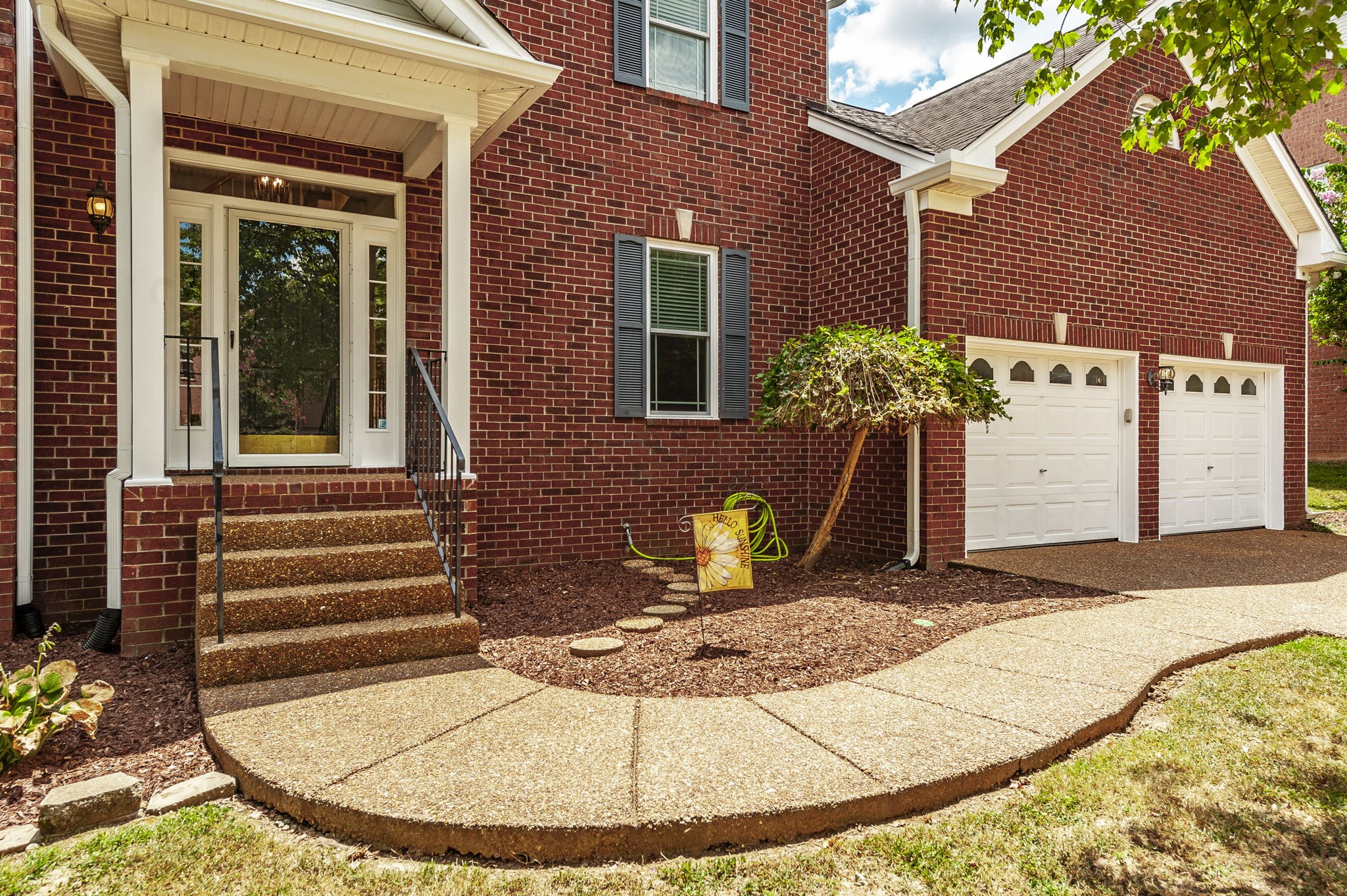 717 Vauxhall Dr
