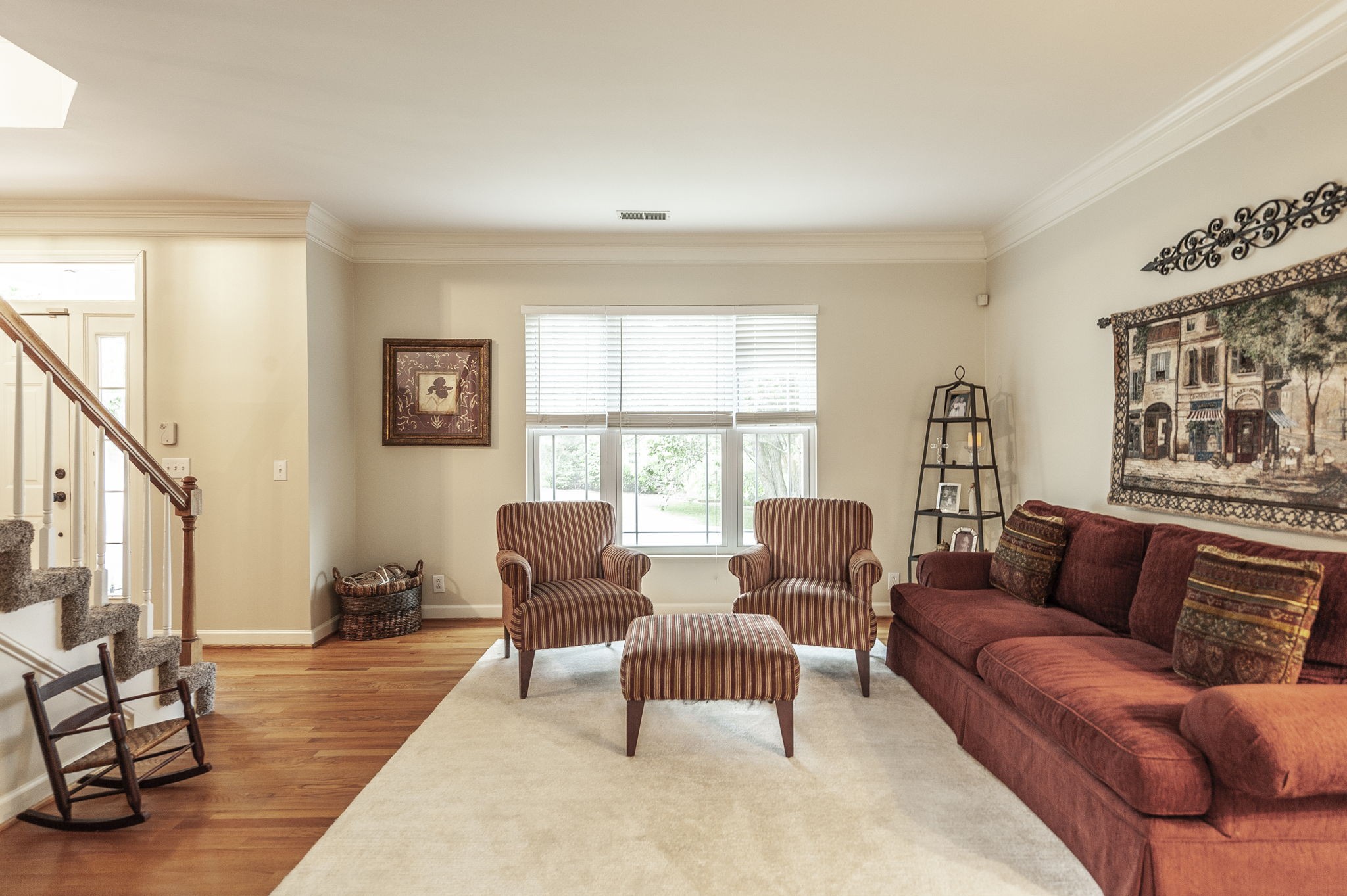 717 Vauxhall Dr