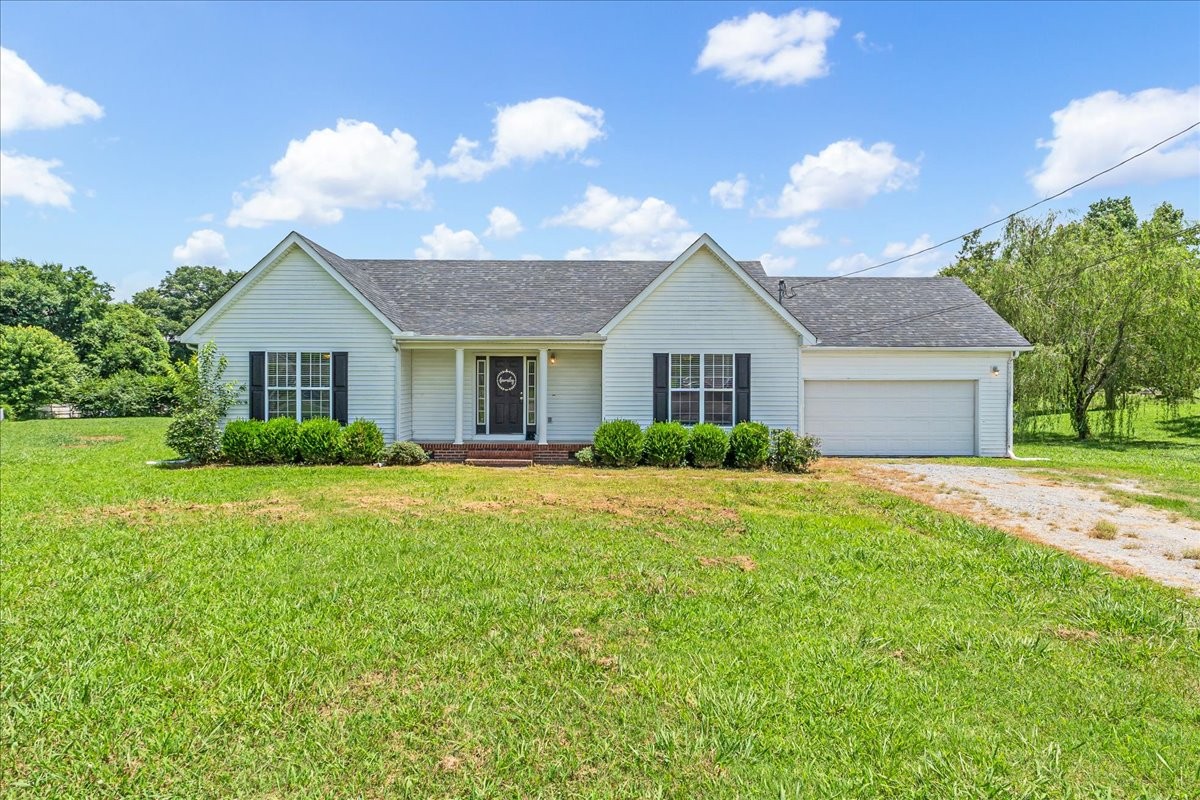 24 Parkview Dr