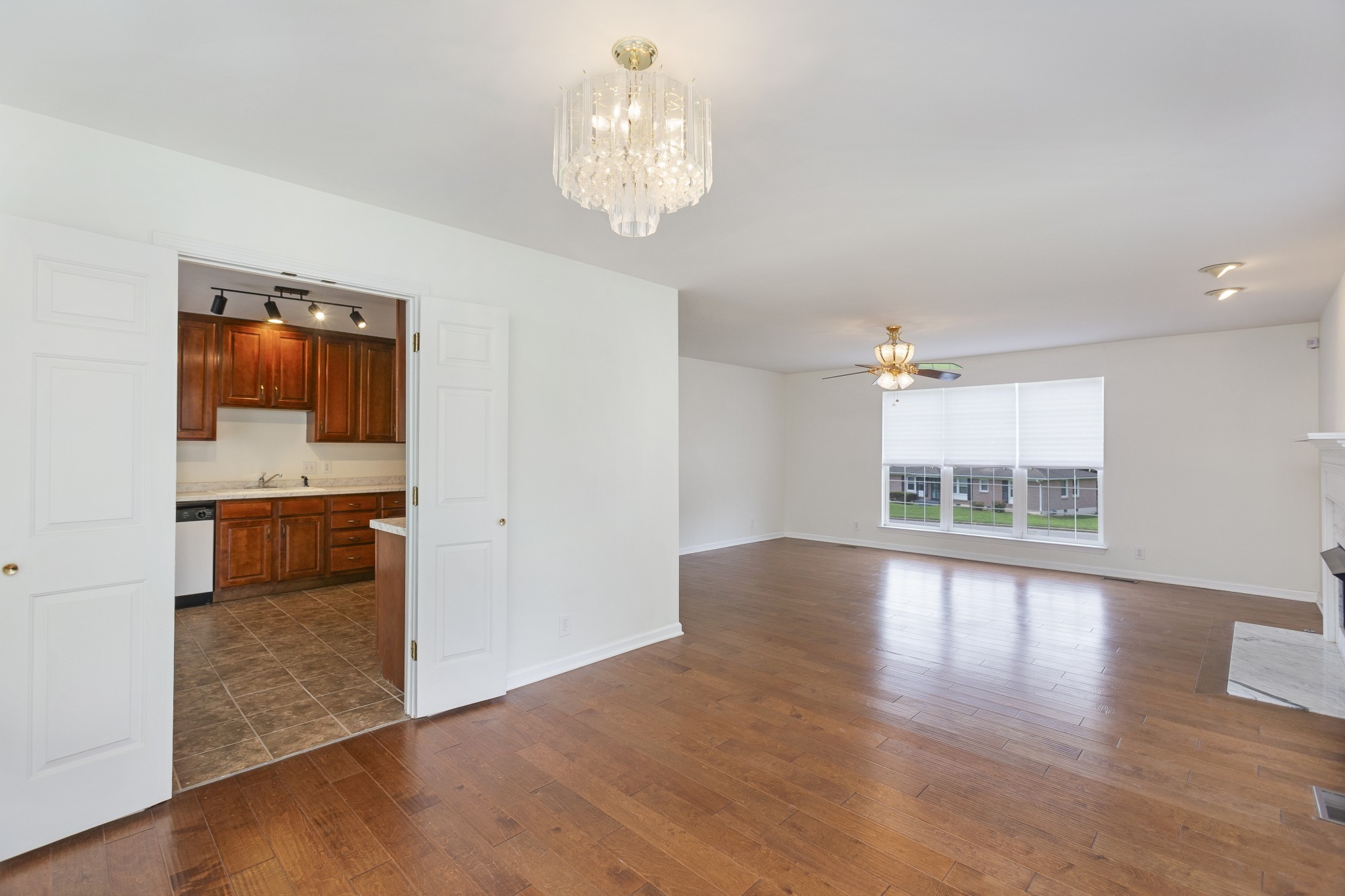 647 Durrett Dr
