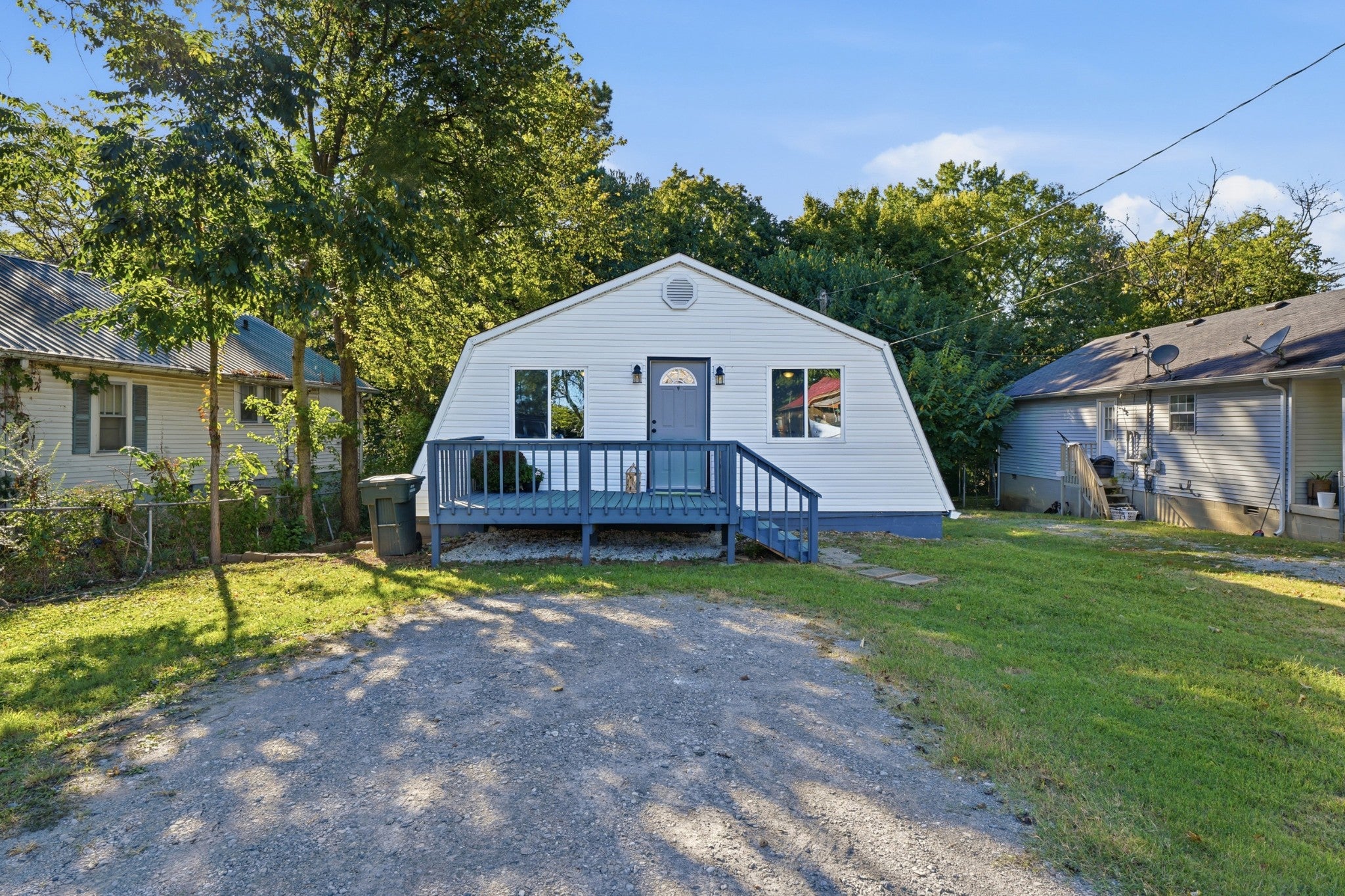 415 Durrett St