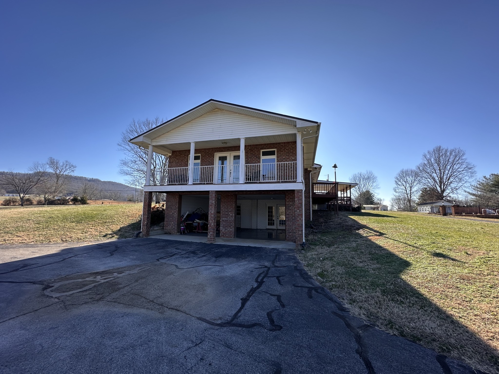 3564 Viola Rd