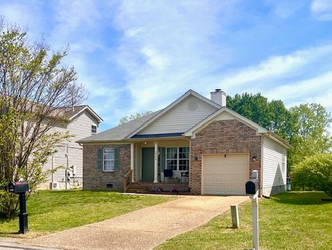 Photo of 2940 Riverbend Dr, Nashville, TN 37214 (MLS # 3169042)
