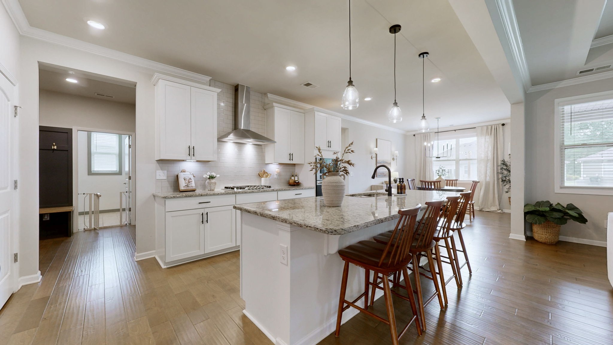 6614 Floral Ct