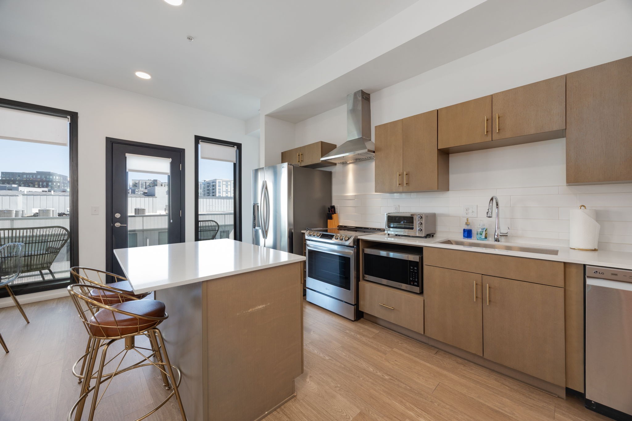 920 South Street 403