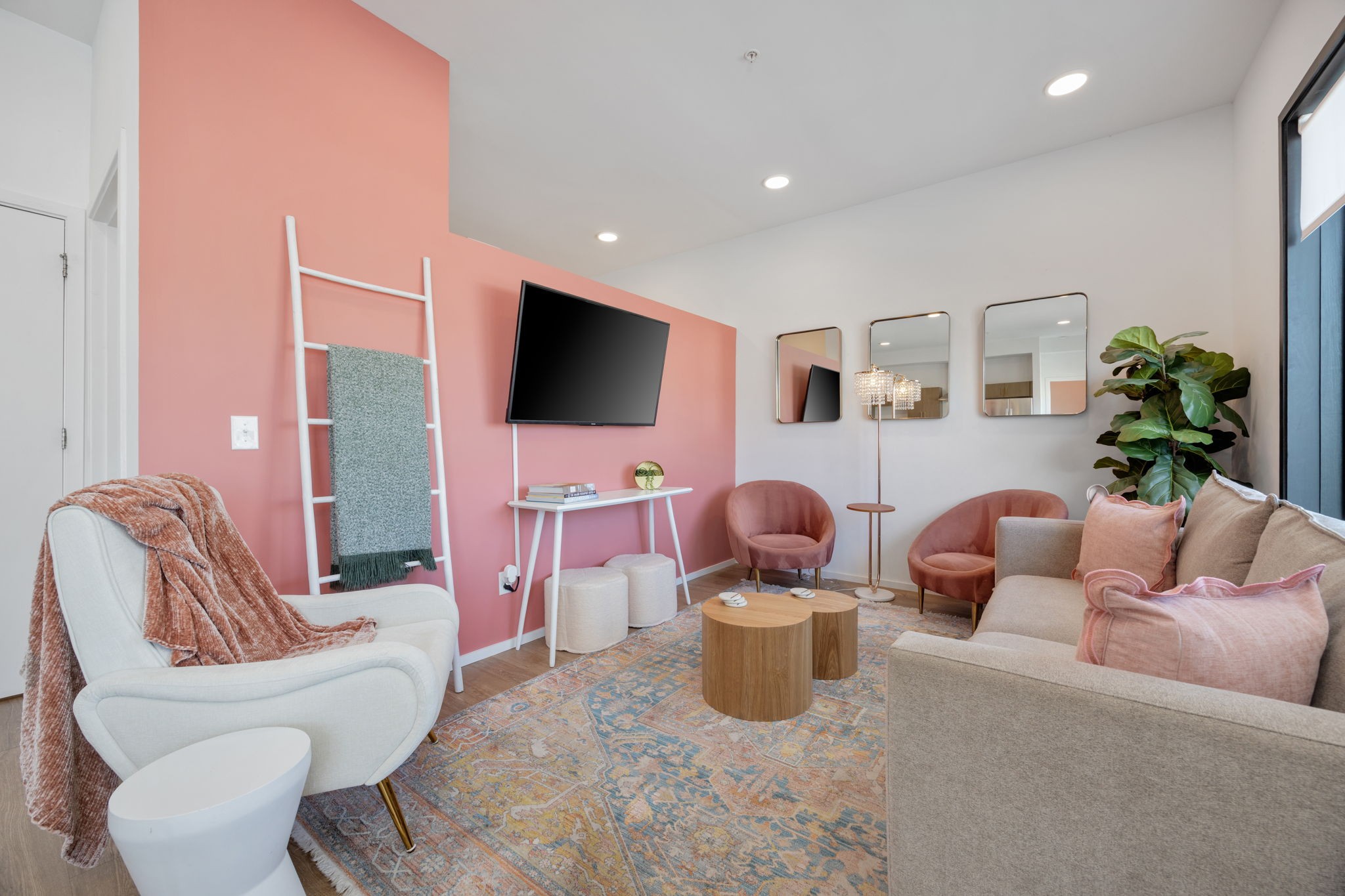 920 South Street 403