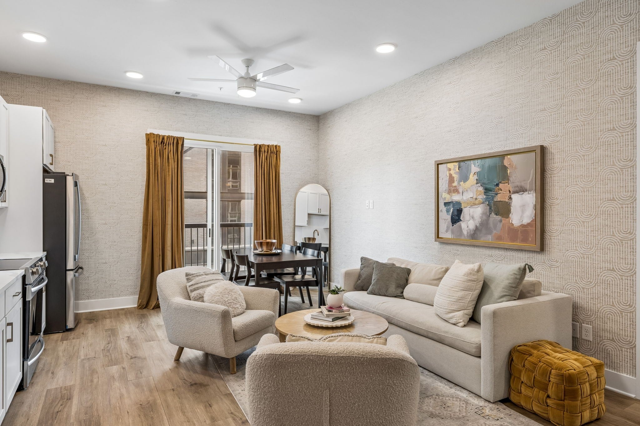 815 Main St 202