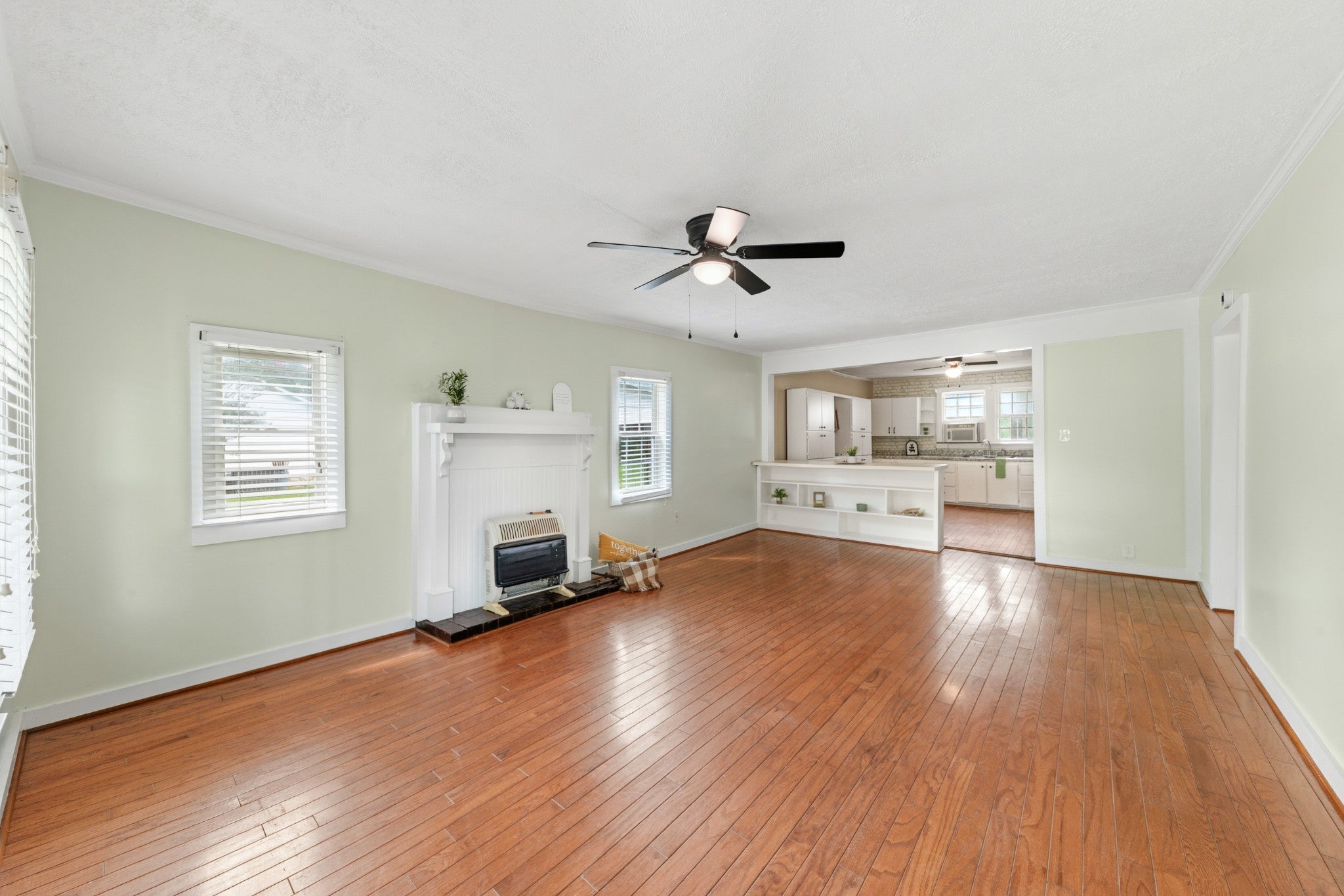 330 Holly Grove Rd