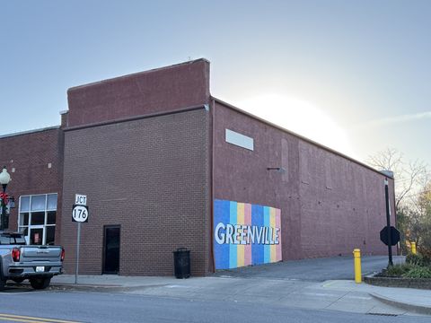 131 N Main St Greenville KY 42345