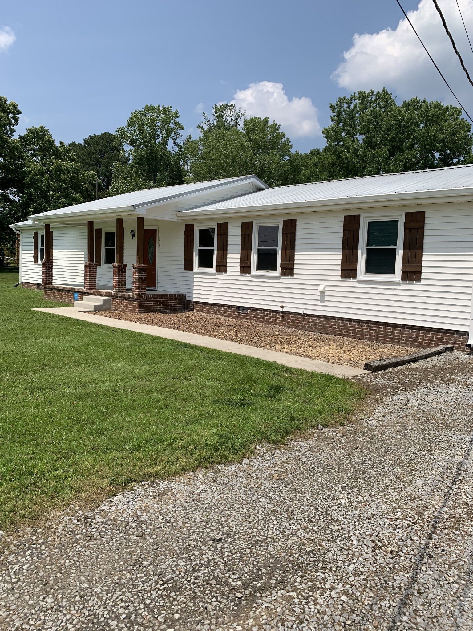 1515 Old Estill Springs Rd