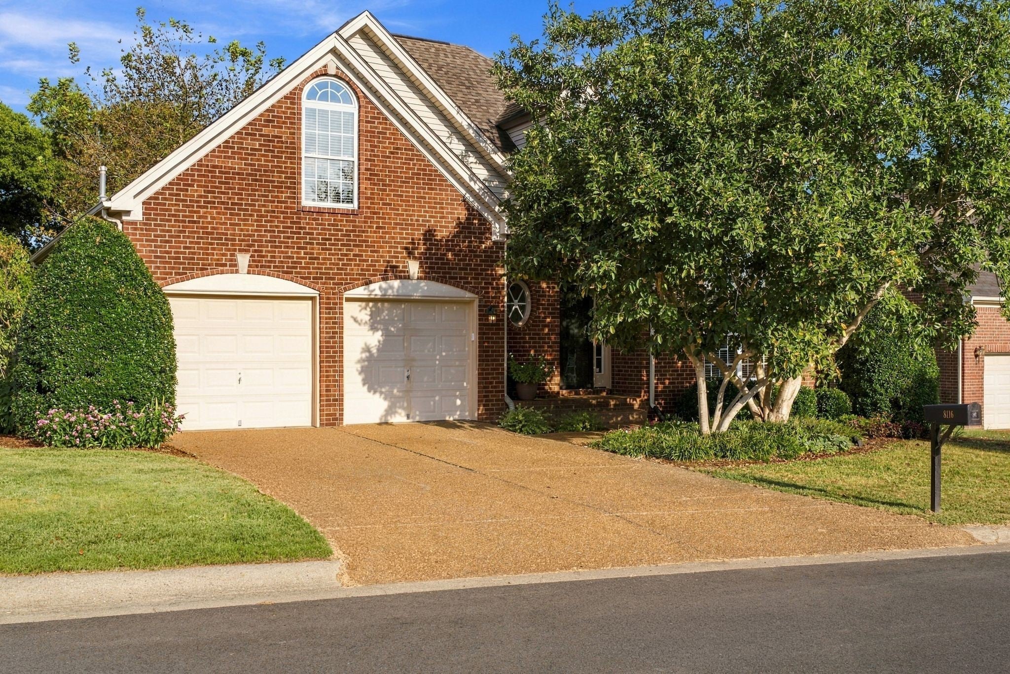 4-bed listing at 8116 Settlers Way, Nashville