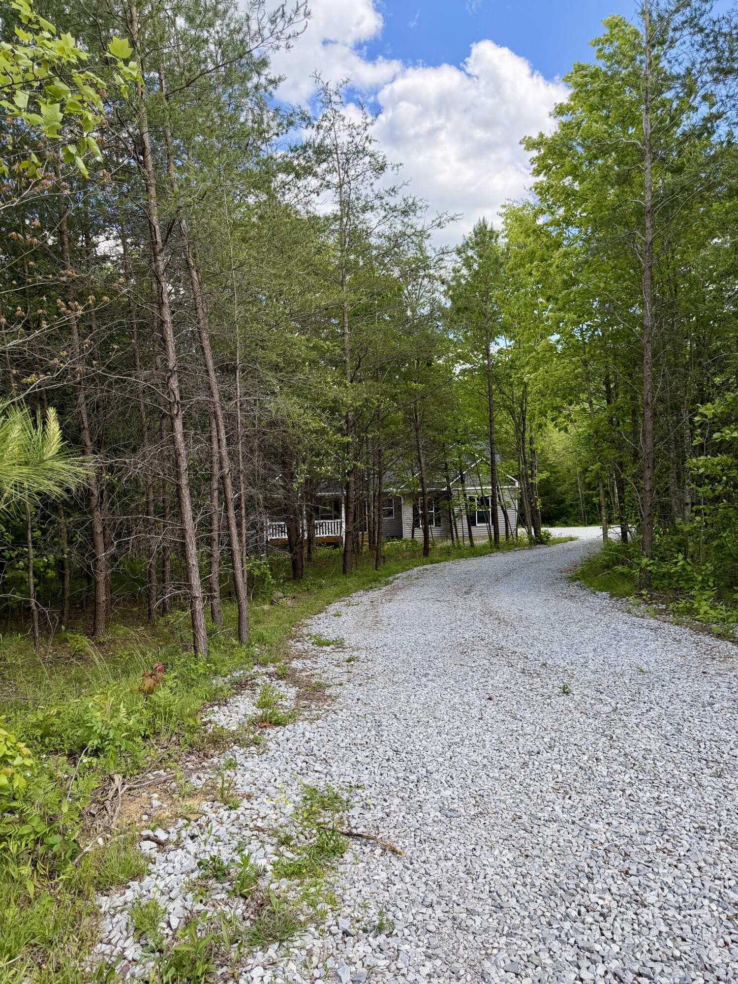 600 Green Brier Lane
