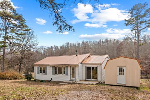 1552 Highway 50 E Centerville TN 37033