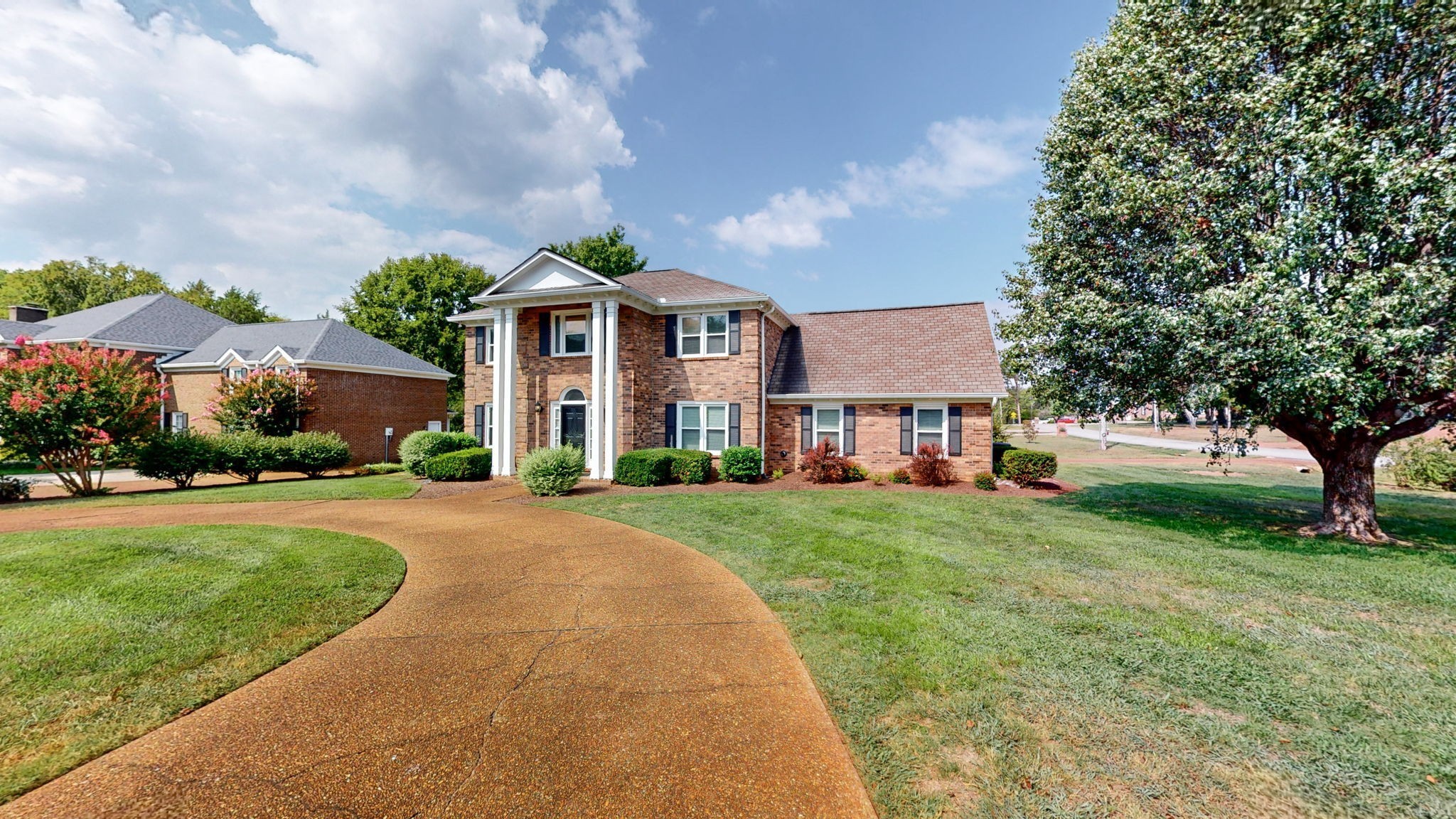 2623 Charter Ct