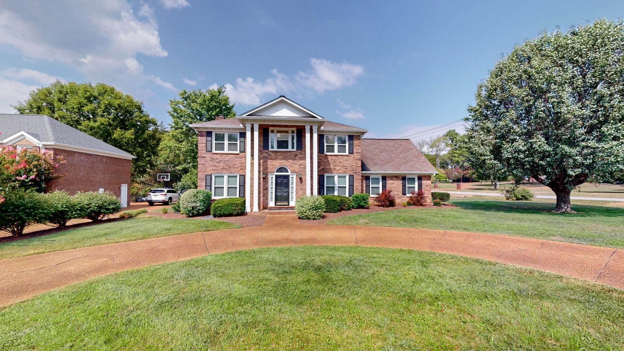 2623 Charter Ct