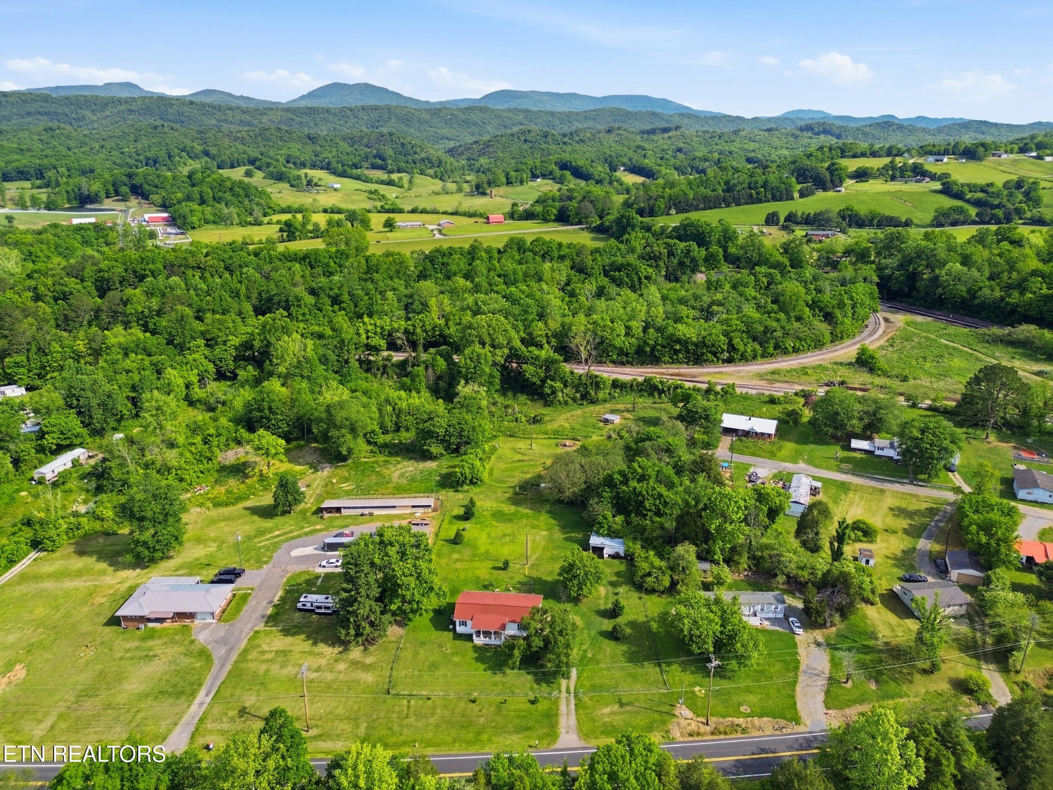 824 Oliver Springs Hwy
