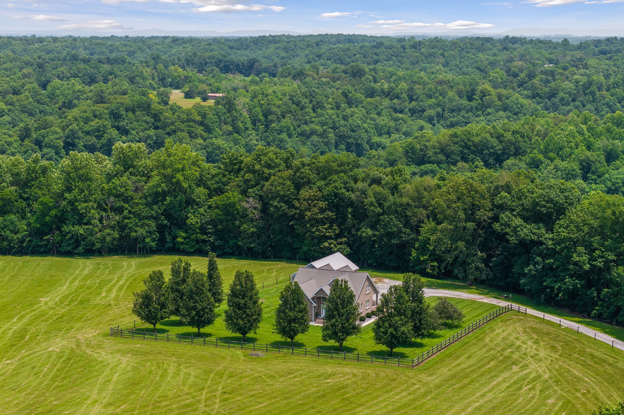 547 Martin Ridge Ln