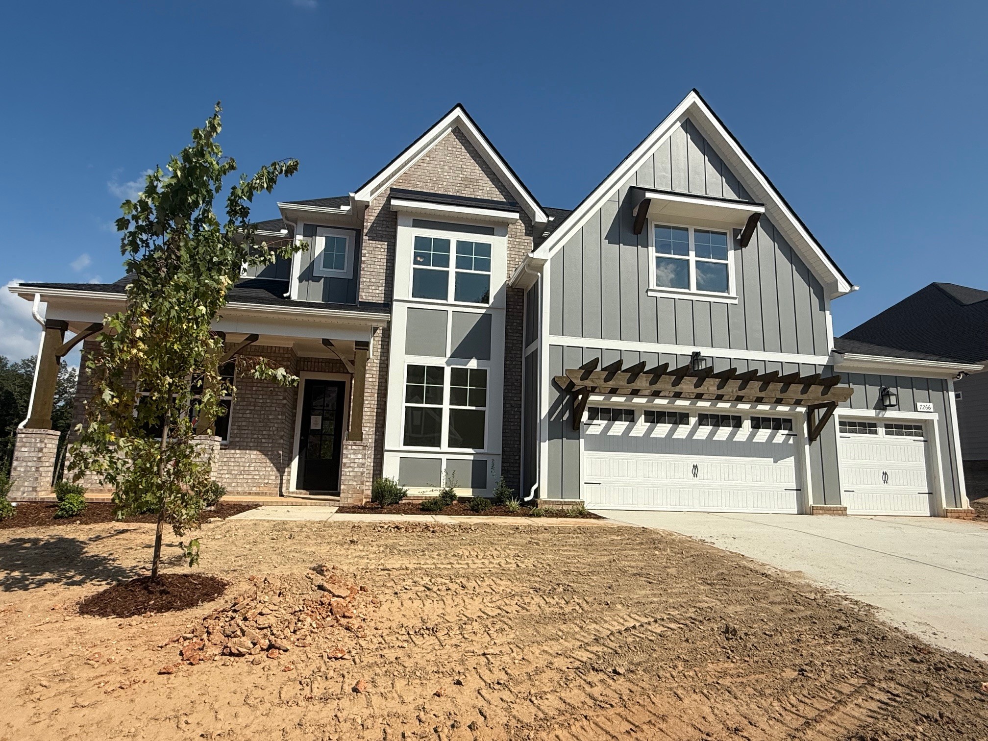 7266 Fairlawn Drive