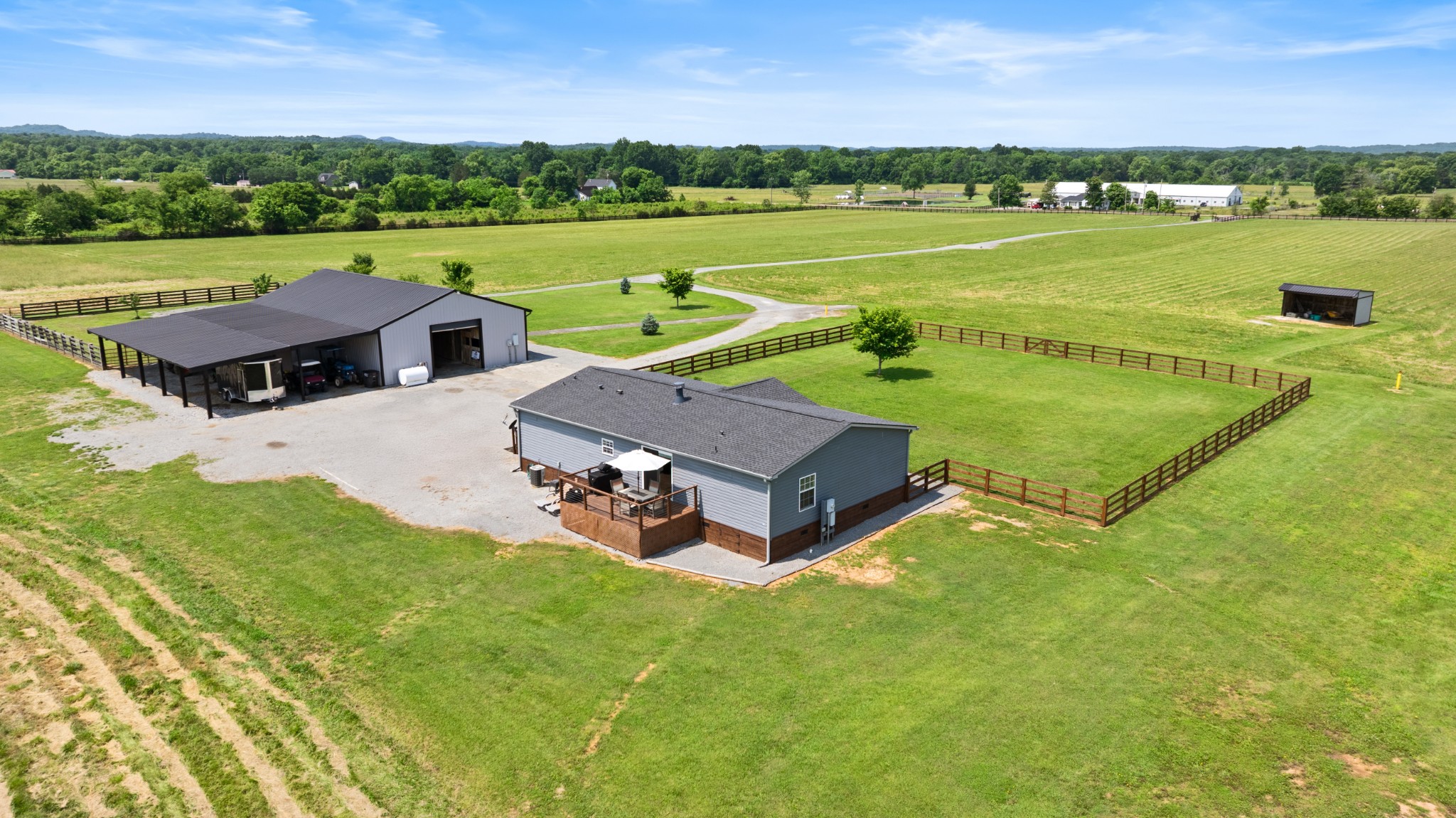 2625 Franklin Pike