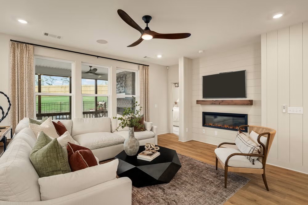 200 Aspen Arch Court