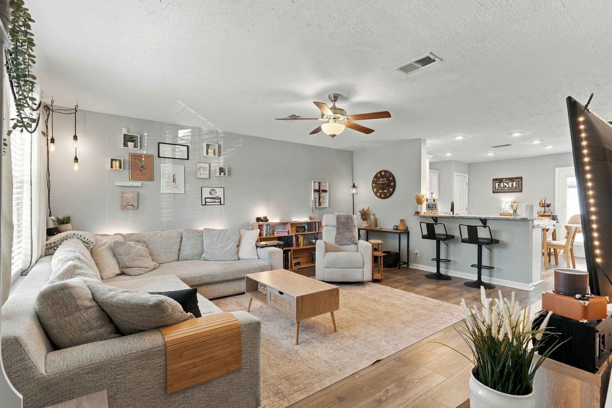 3431 Donerail Cir