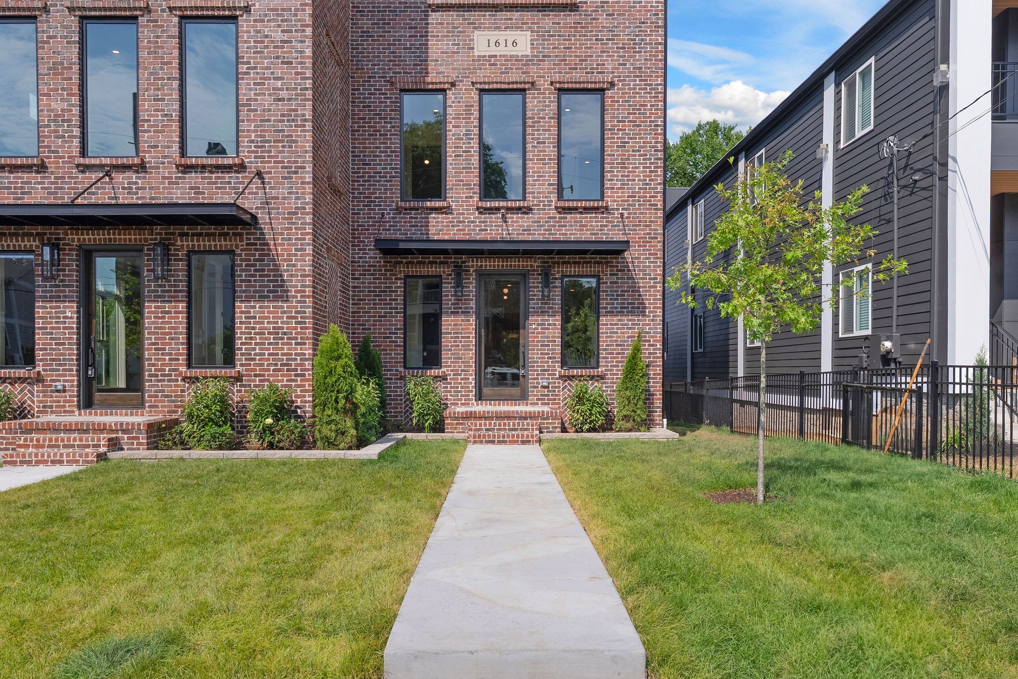 1616 7th Ave N