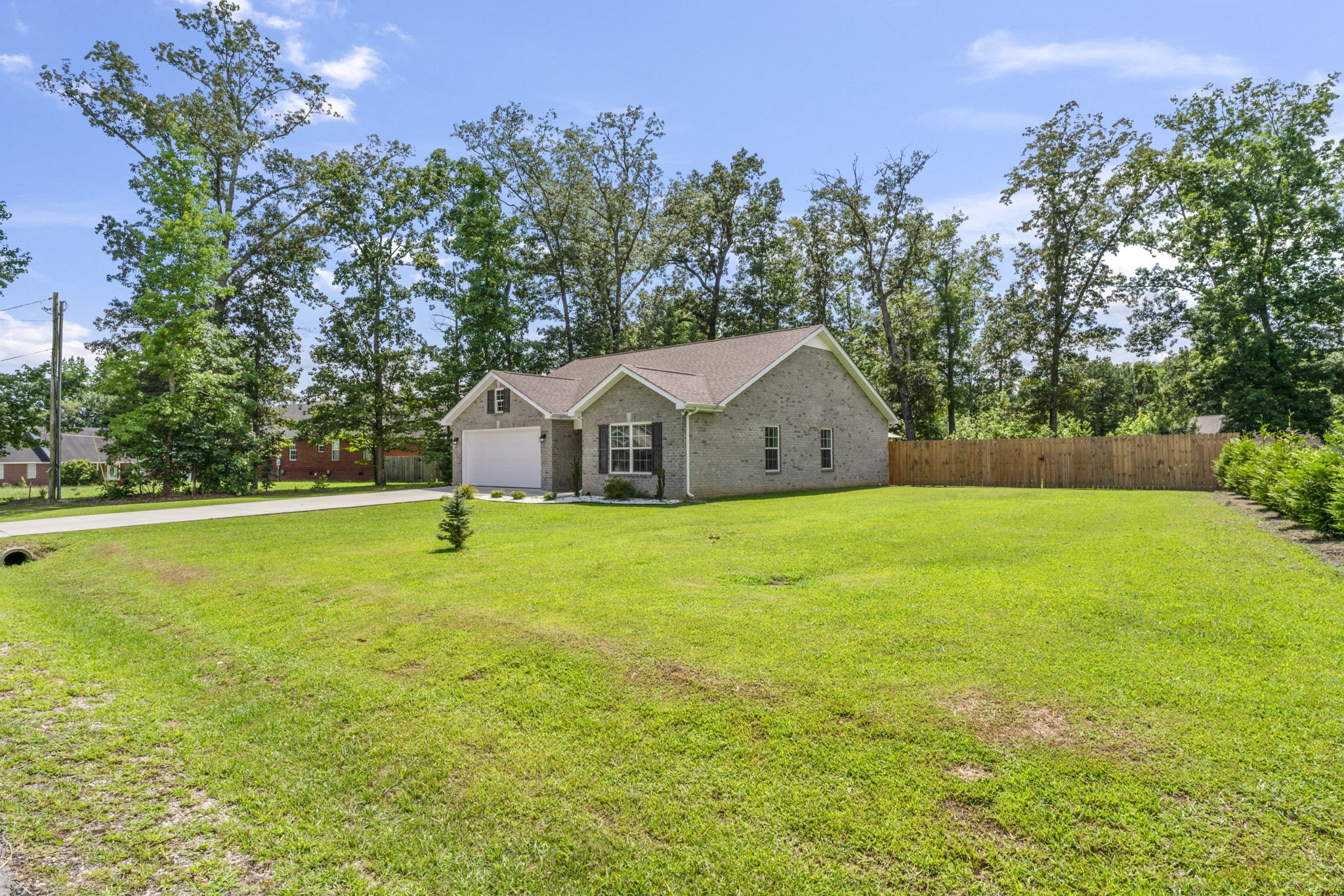390 Oak Hollow Rd