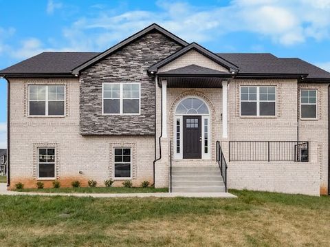 292 Cardinal Creek Clarksville TN 37040