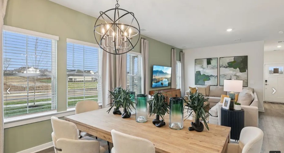 409 Briar Alley Alley