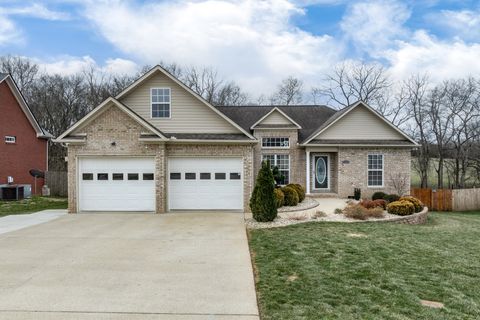 1953 Sheffield Ln Columbia TN 38401