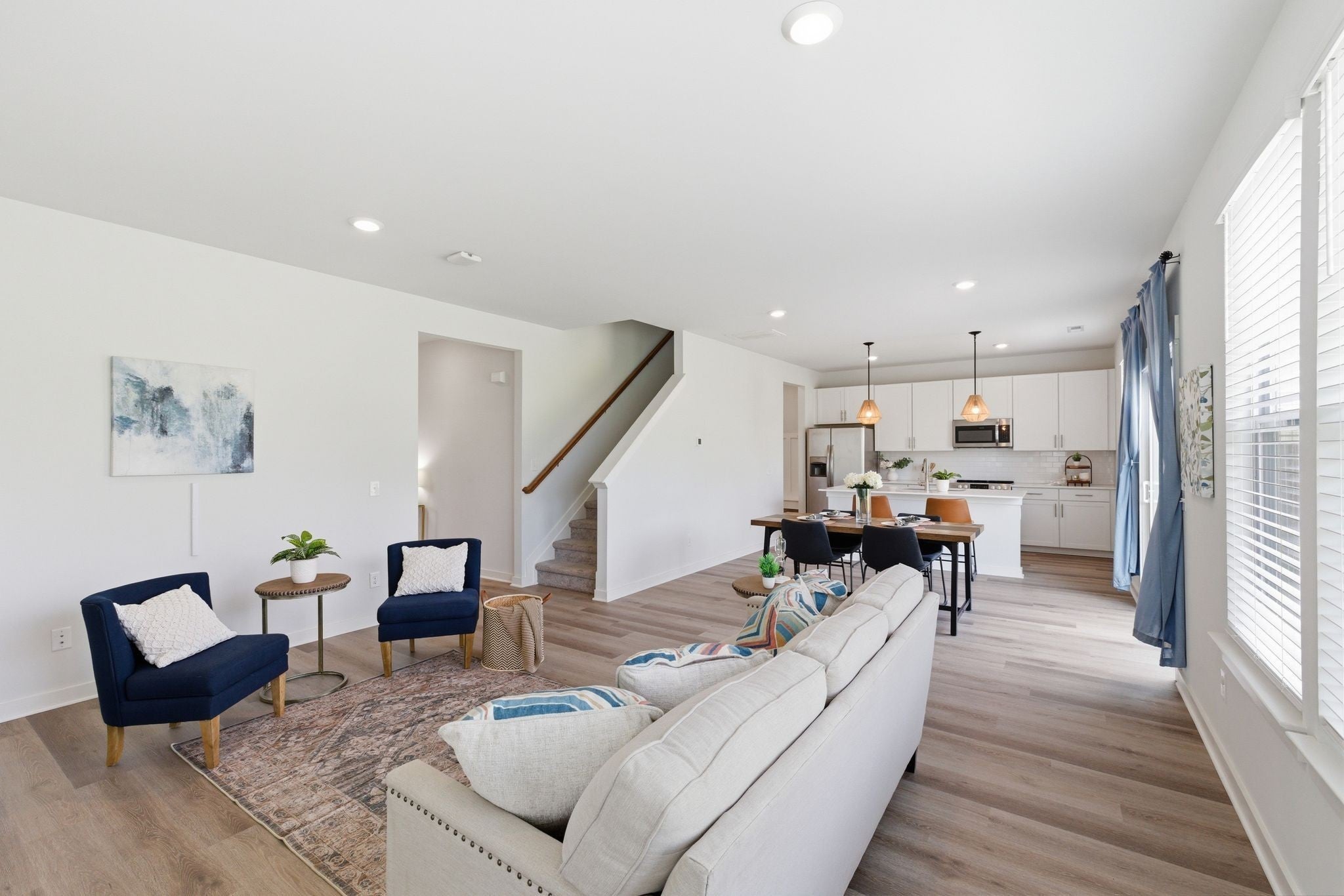 409 Irwin Way