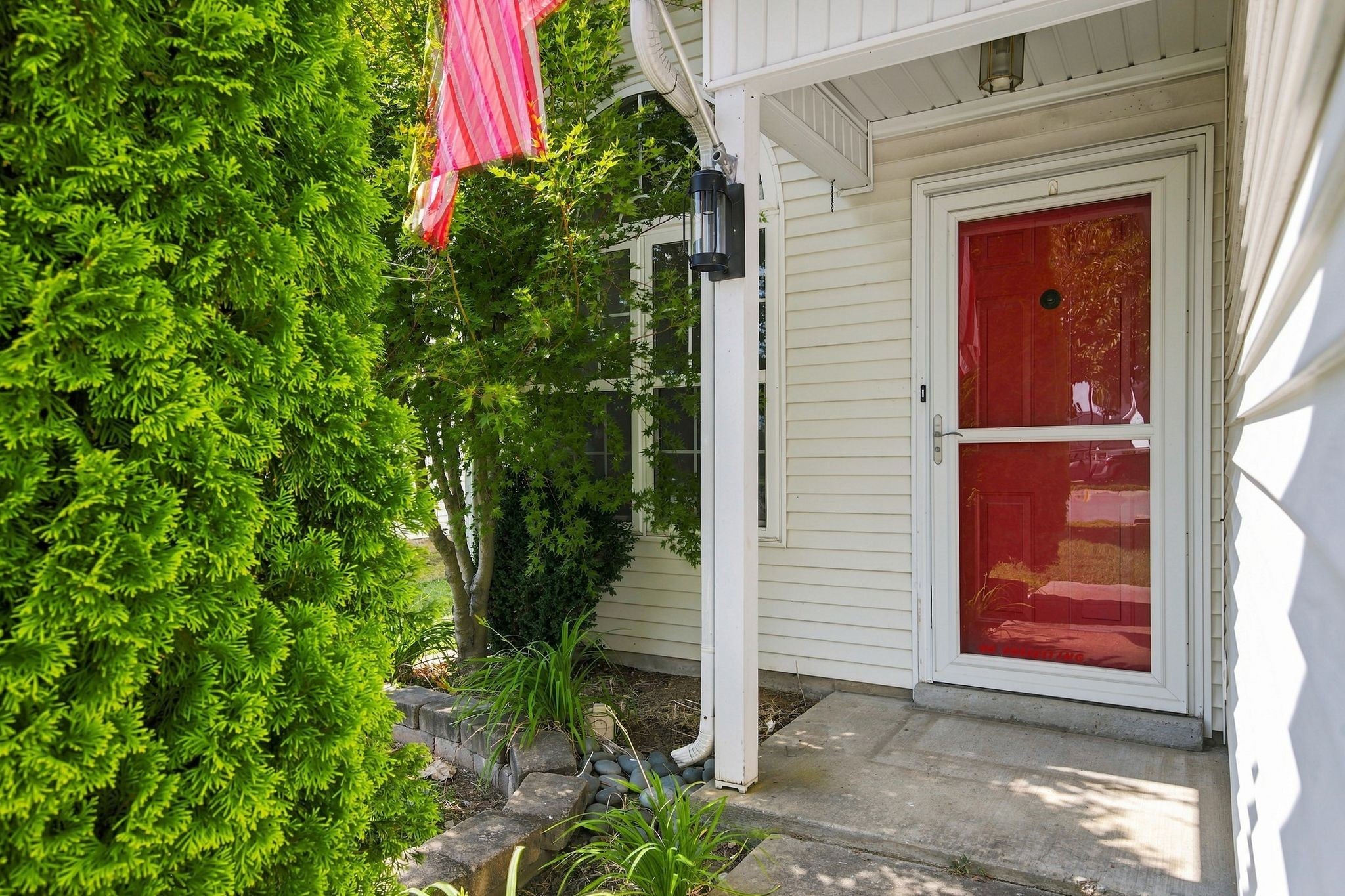 2811 Elijah Dr