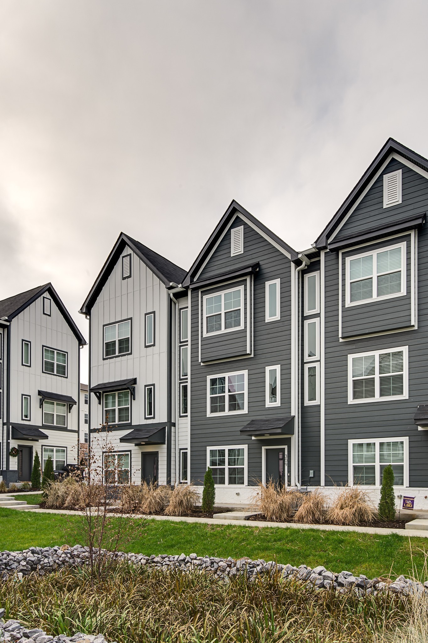 700 N DuPont Ave #228