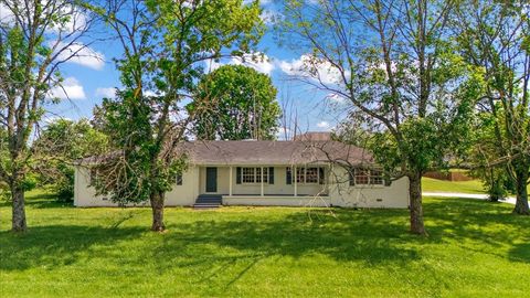 3280 Nina Cir Lebanon TN 37087