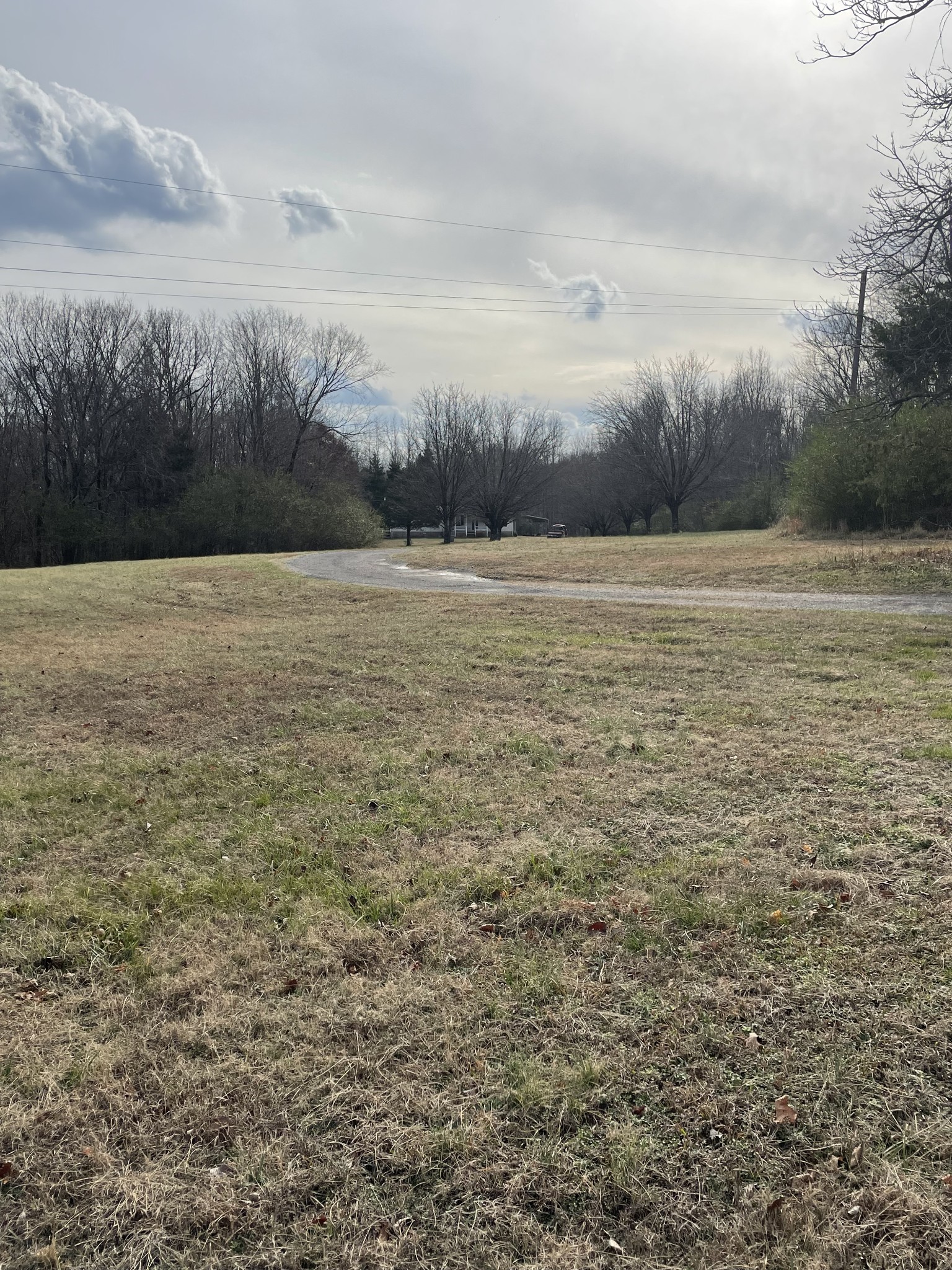 664 Old Dry Hollow Rd