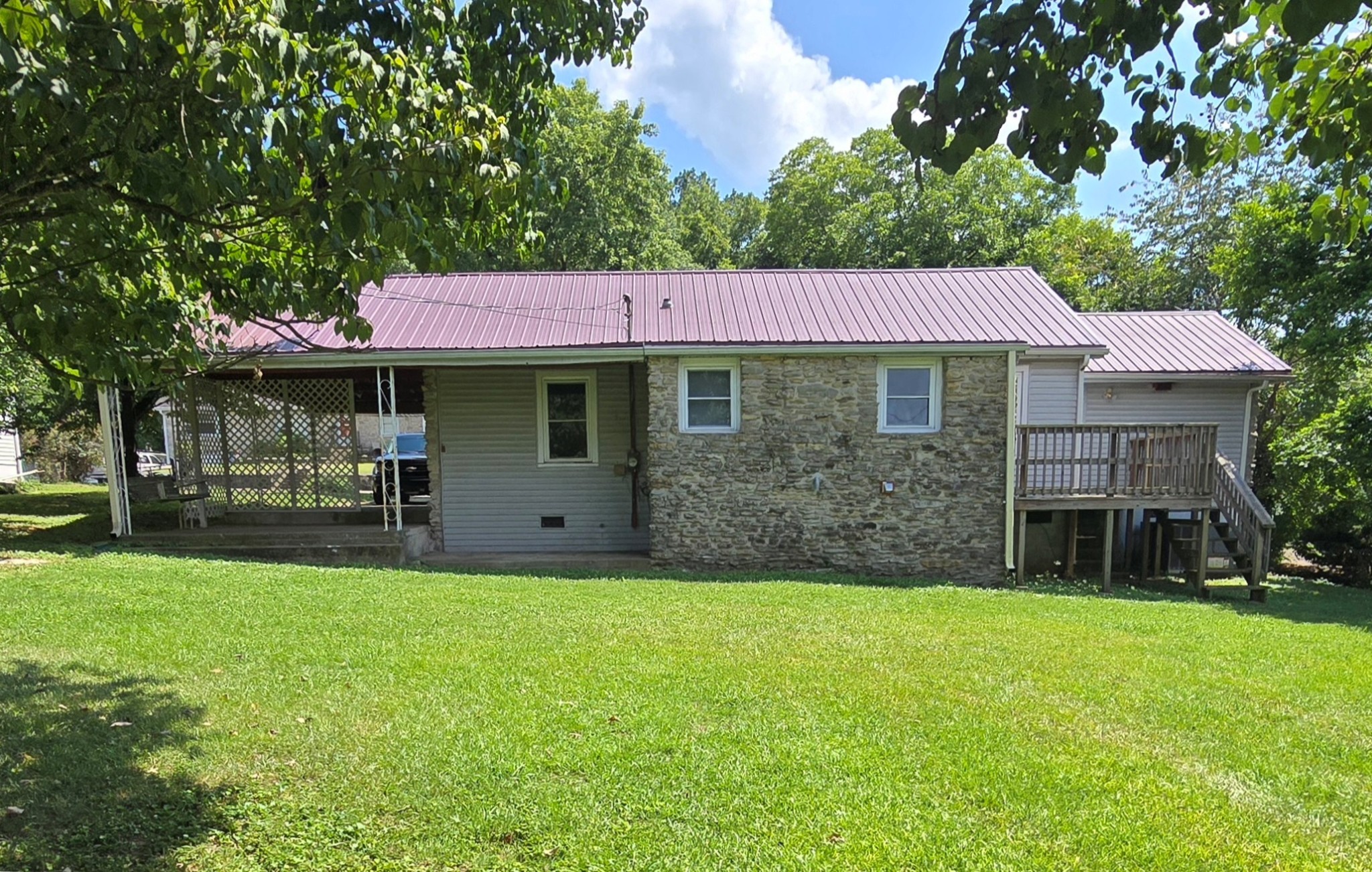 703 Hatcher Dr