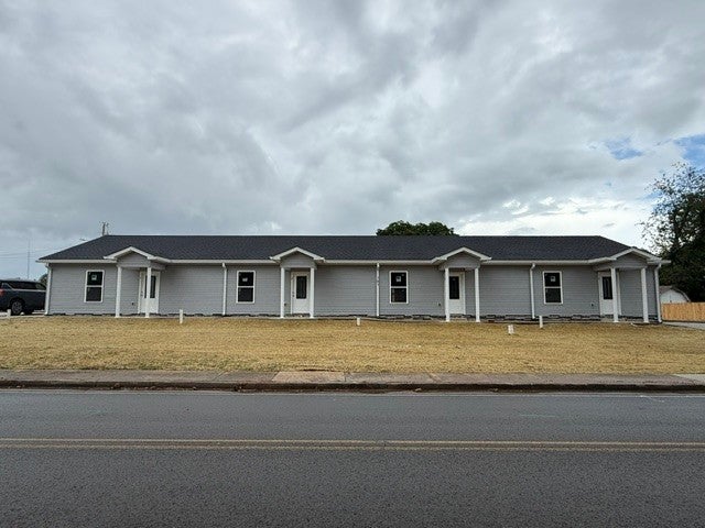 Photo 1 of 1 — 703 S Franklin St, Tullahoma, TN 37388