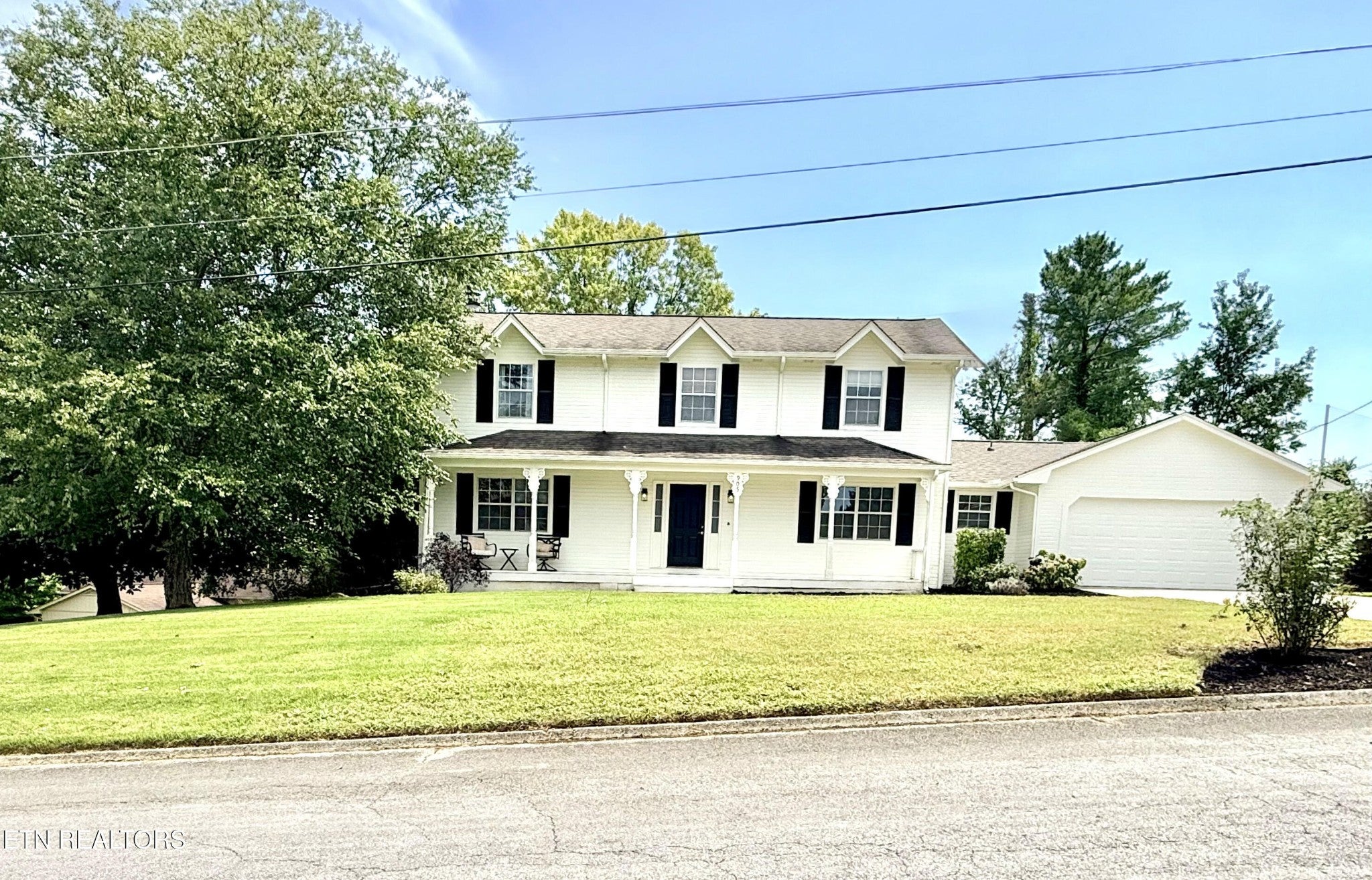 905 High Springs Rd