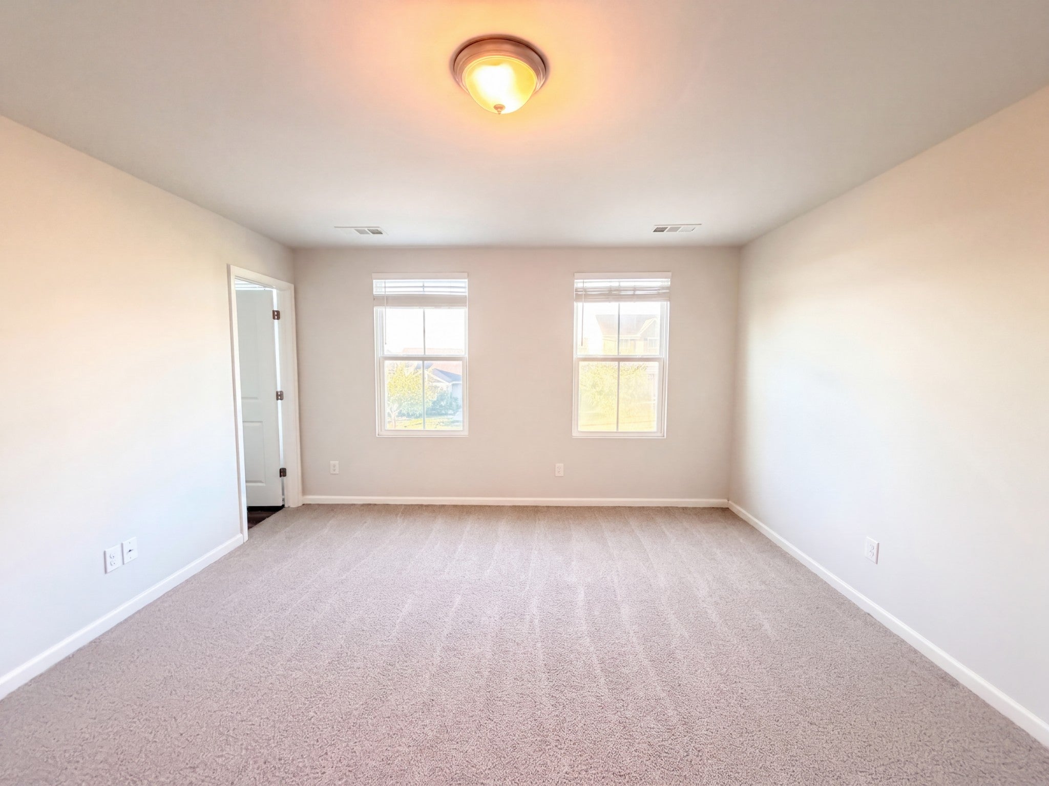 1869 Belle Arbor Dr