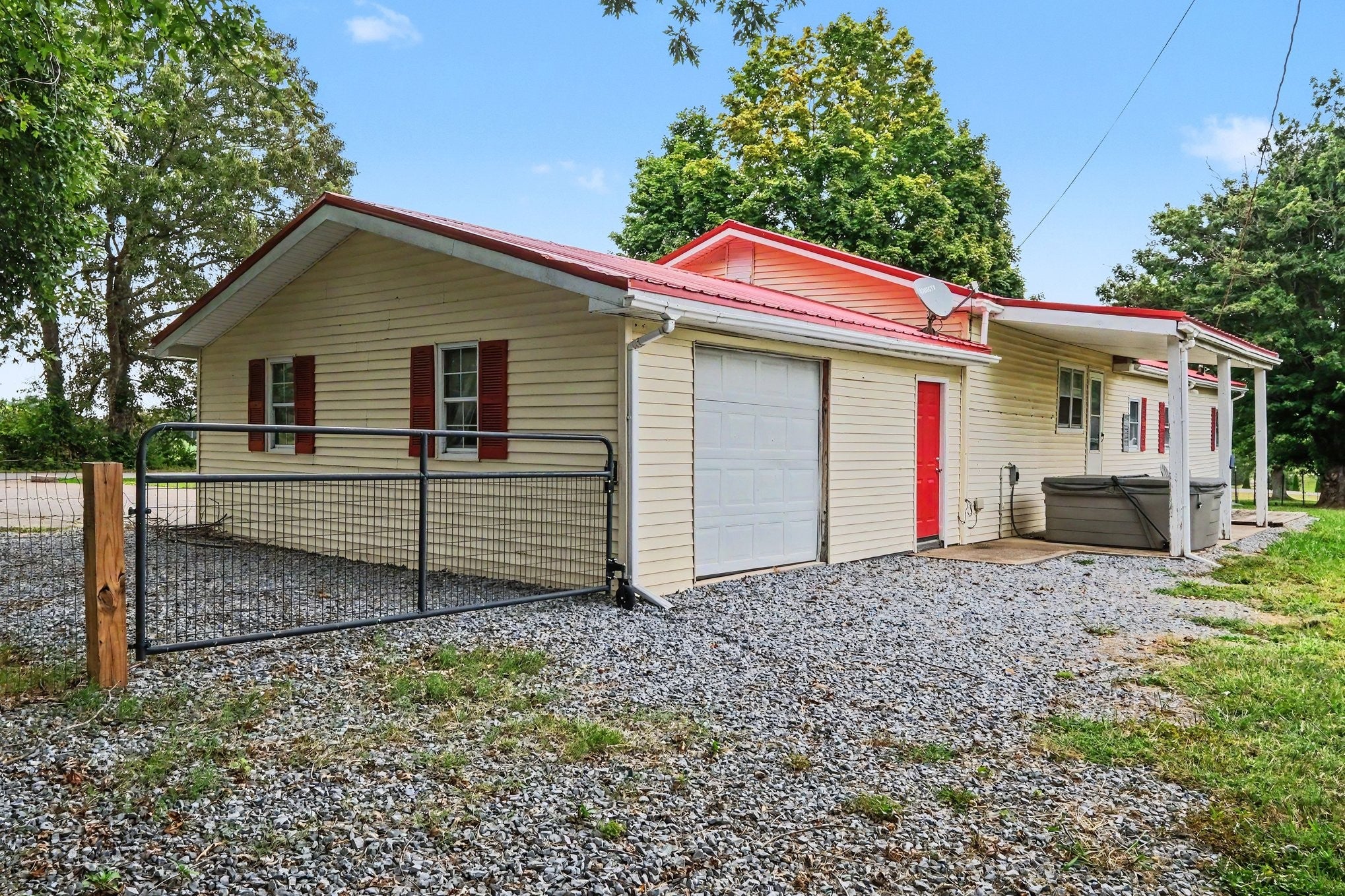122 Dorris Rd