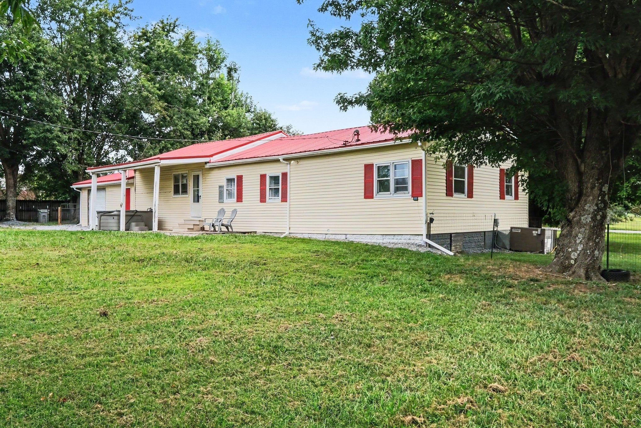 122 Dorris Rd