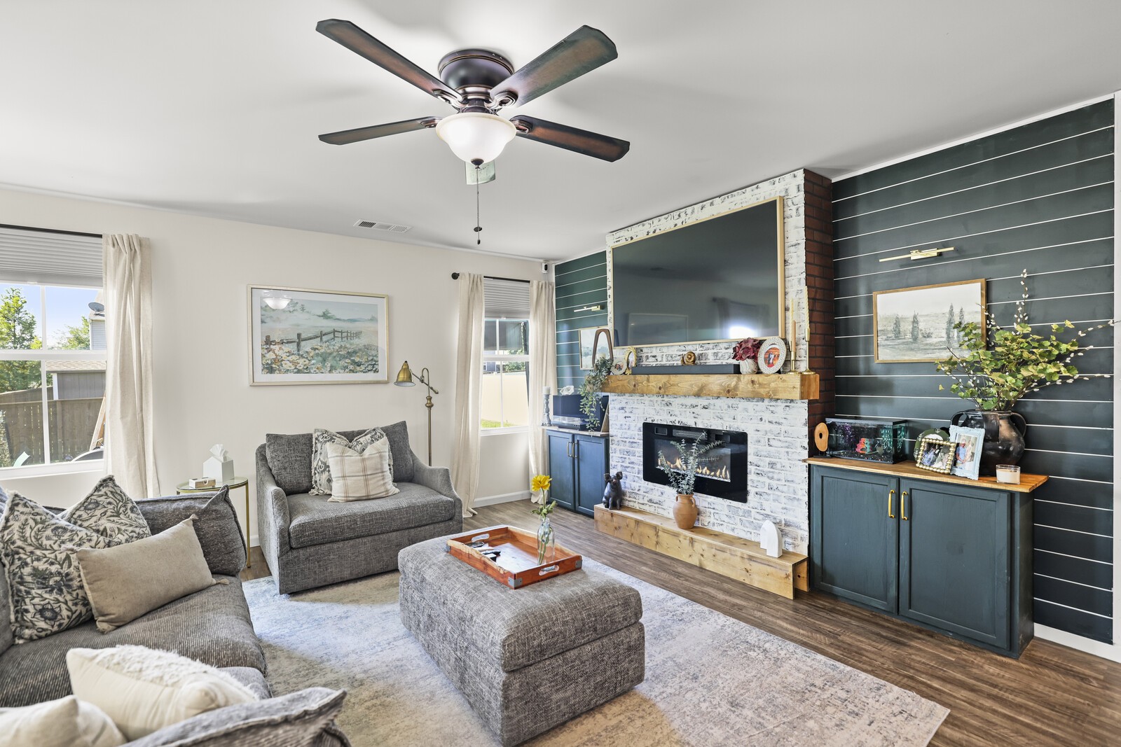 1872 Belle Arbor Dr