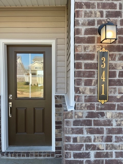 658 Birdie Dr
