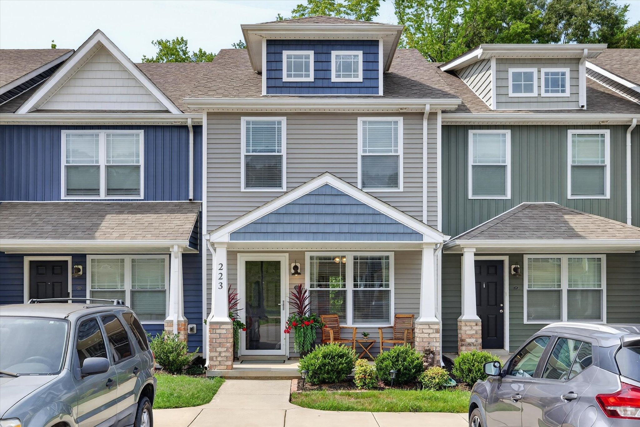 223 Woodland Valley Ln